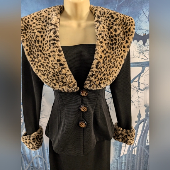 Vintage 90s THE ICING faux fur collar and cuffs two-piece suit pencil skirt sz 4 - Picture 2 of 14